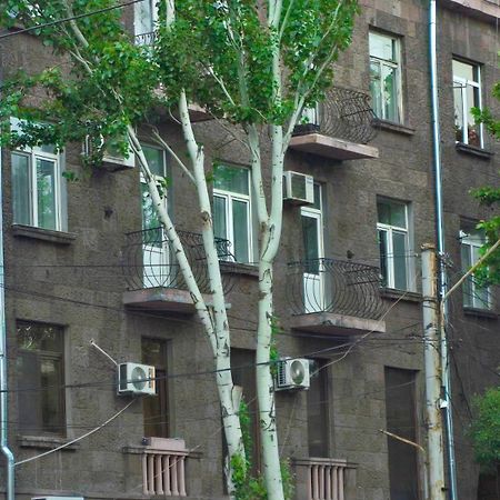 Прекрасная 4-ех комнатная квартира в самом центре Єреван Екстер'єр фото